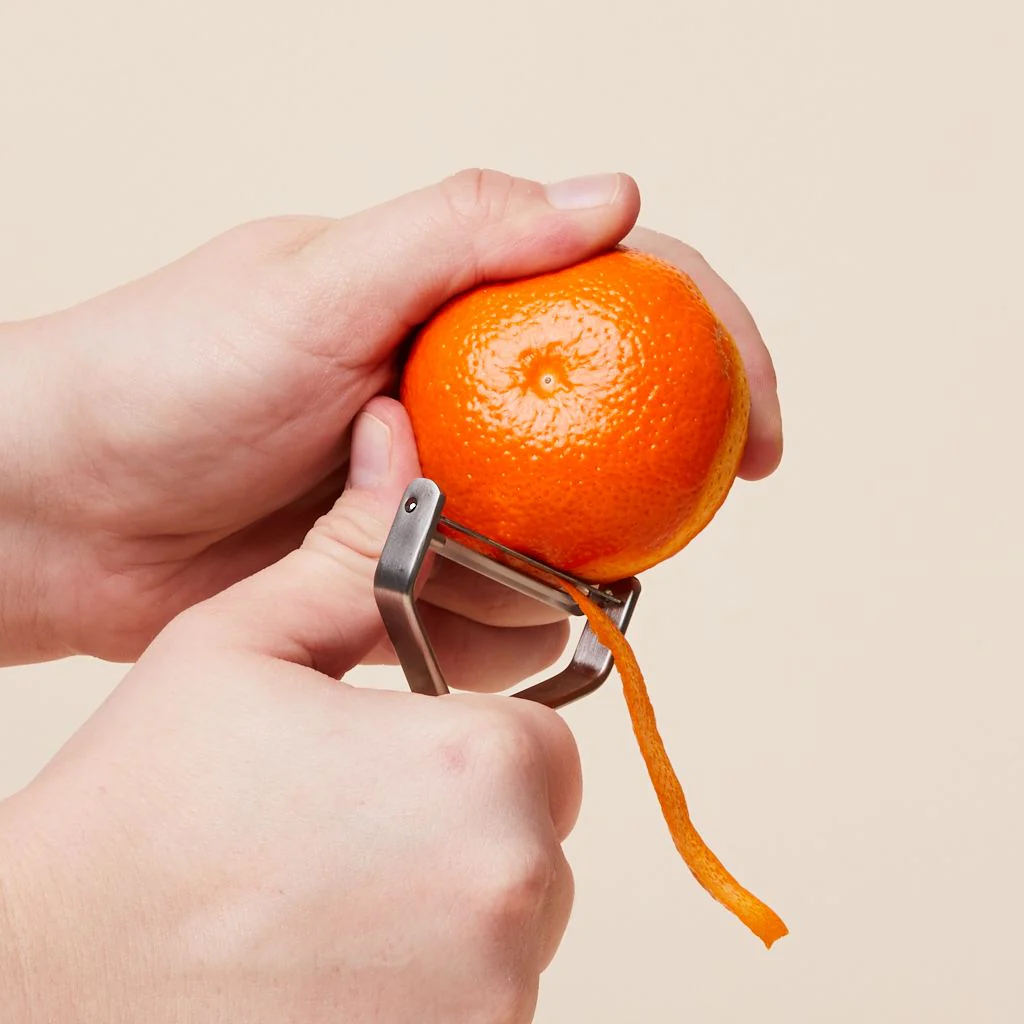 Stainless Vegetable Peeler - Image 3