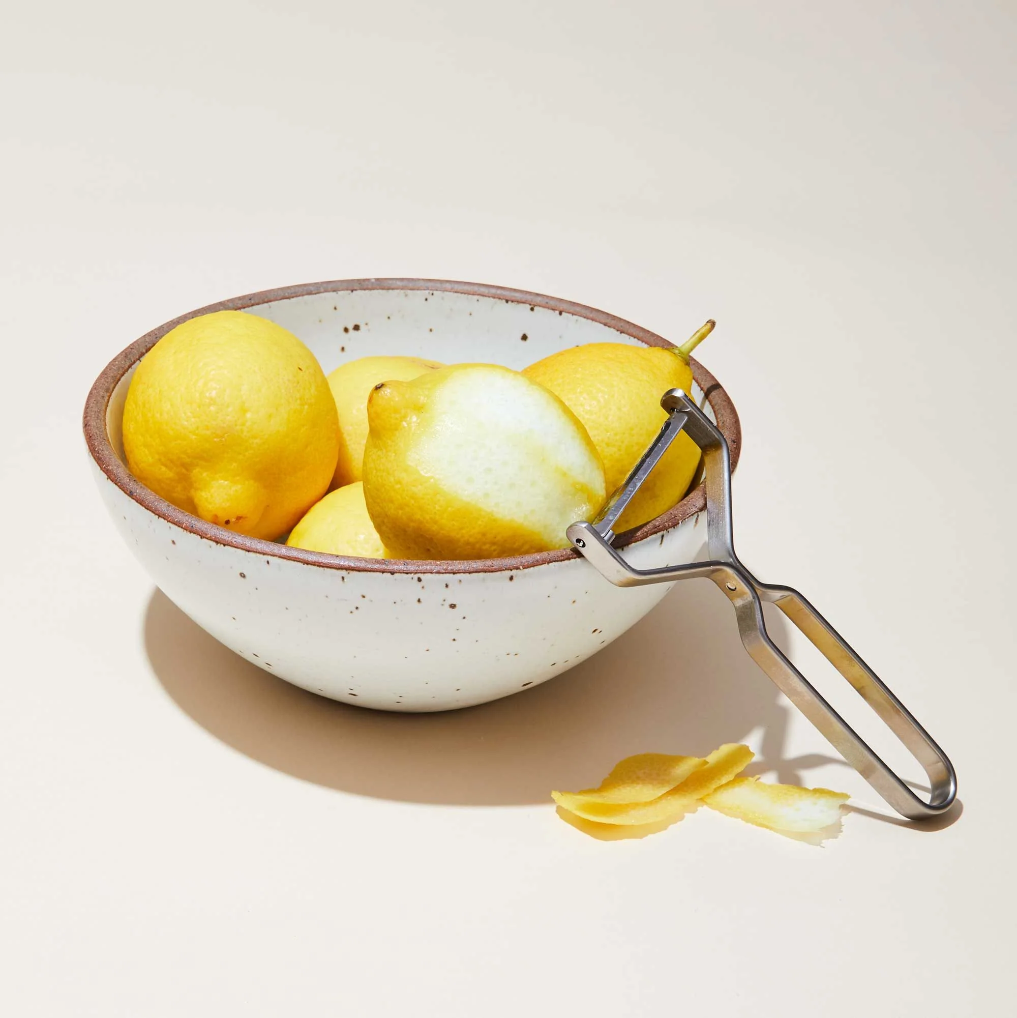 Stainless Vegetable Peeler - Image 6